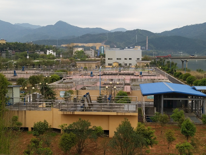 工業污水大量泡沫怎么處理